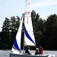 Segeln lernen mit Behinderung? Wir unterstützen dich!